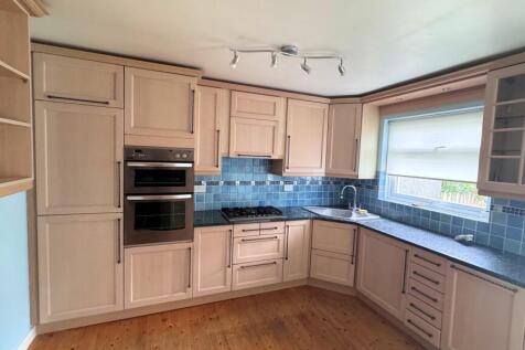 14 Wheatcroft, Kirkcudbright - Williamson and Henr