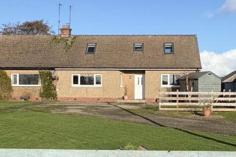 9 Queenshill Park, Ringford - Williamson and Henry