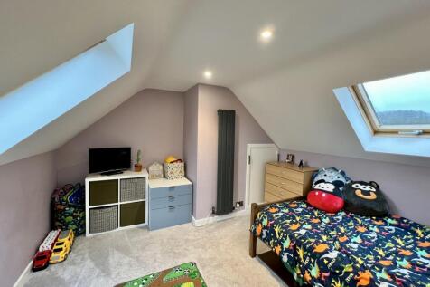 9 Queenshill Park, Ringford - Williamson and Henry