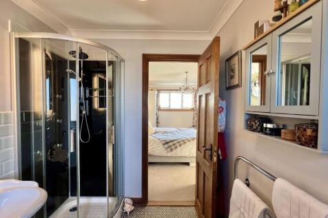 Hawthorn House, Second Sands, Port William - Willi