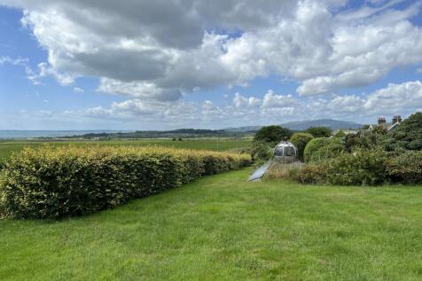 Larks Meadow, Borgue - Williamson and Henry