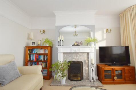Fireplace.jpg