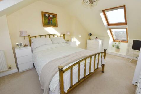 Master bedroom 4.jpg