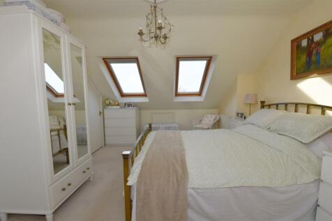 4th bedroom.jpg