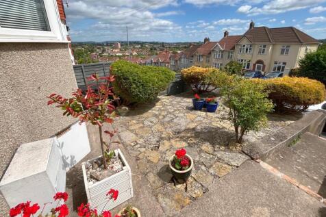 Front garden and far reaching views.jpg