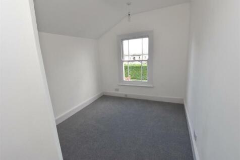 Bedroom 3.jpg