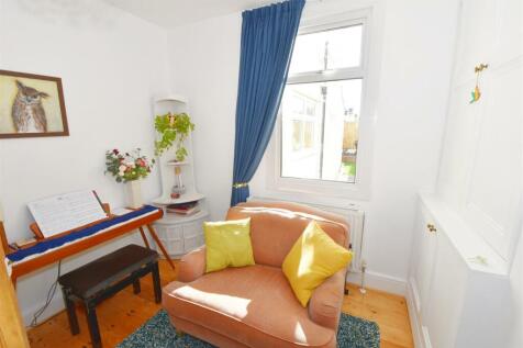 Rear of lounge.jpg