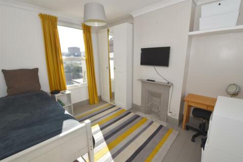Bedroom Two.jpg