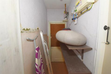 Basement Lobby_Storage.jpg