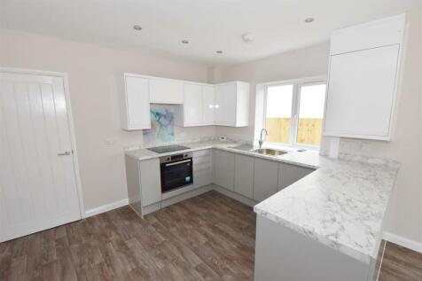 Kitchen area.jpg