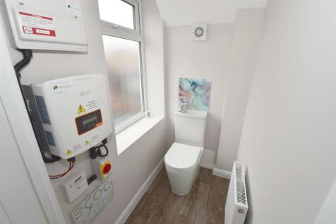 Downstairs WC.jpg