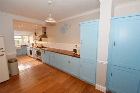 Kitchen.jpg
