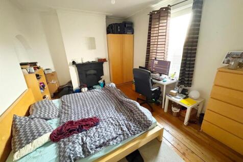 Bedroom Three.jpg