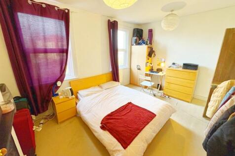 Bedroom Two (1).jpg