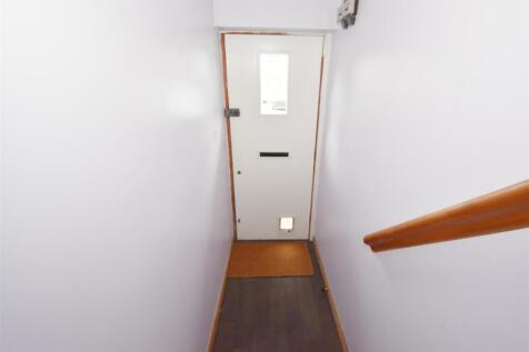 Hallway.jpg