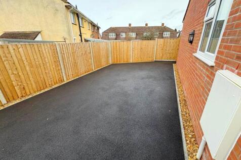Driveway.jpg