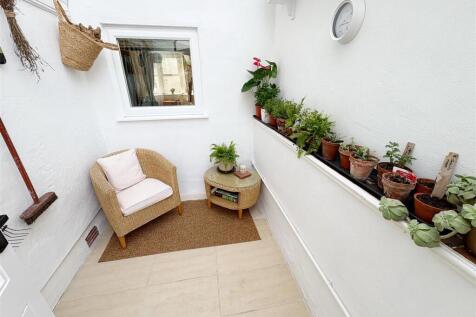 Garden room (1).jpg