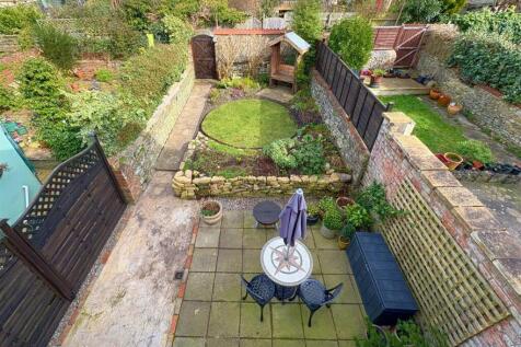 Rear garden.jpg