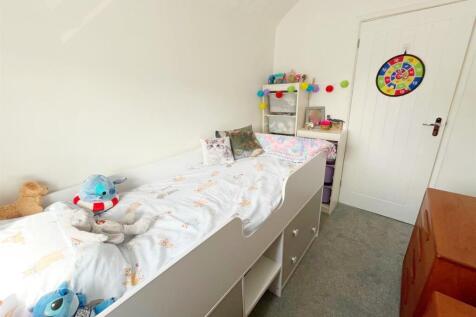 Bedroom 3.jpg