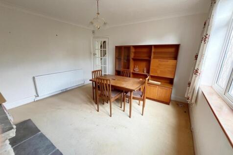 Dining room.jpg