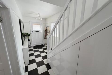 Hallway and storage .jpg