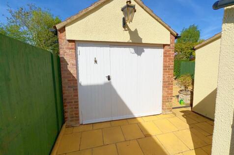 Garage.jpg