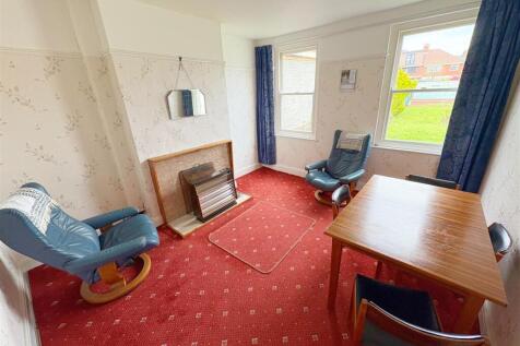 Dining room.jpg