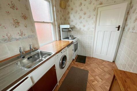 Kitchen shot.jpg