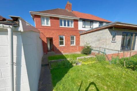 Patio at rear.jpg