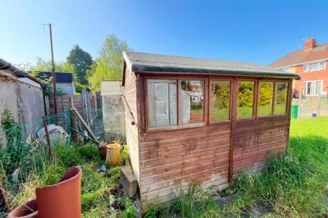 Shed.jpg