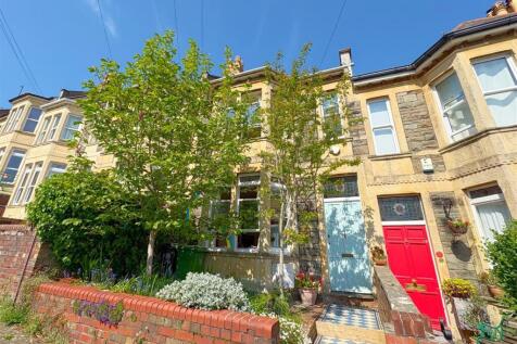 Front shot of property.jpg