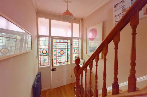 Hallway and stairs.jpg
