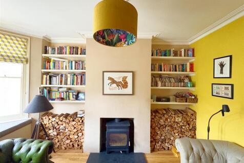 Sitting room_dining room (1).jpg