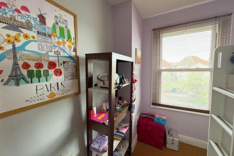 Bedroom Three (1).jpg