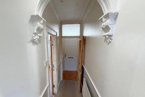 Ground floor hallway.jpg