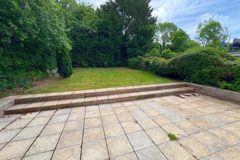 Rear garden and patio.jpg