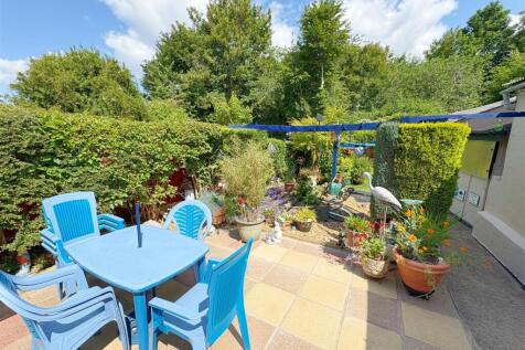 Rear garden and patio.jpg