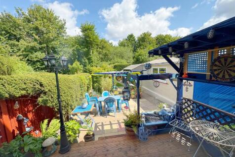 Rear garden.jpg