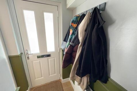 Hallway.jpg