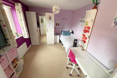 Bedroom Two (1).jpg