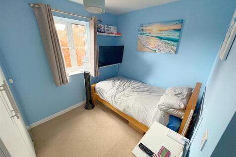 Bedroom Three (2).jpg