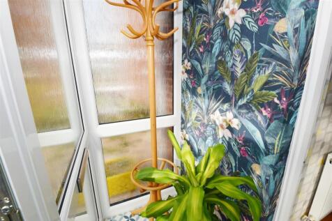 Front porch 1.jpg