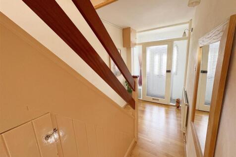 Hallway and storage .jpg