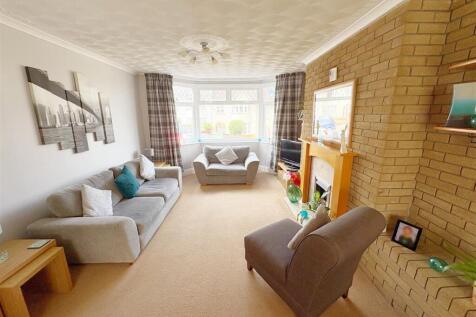 Lounge area.jpg
