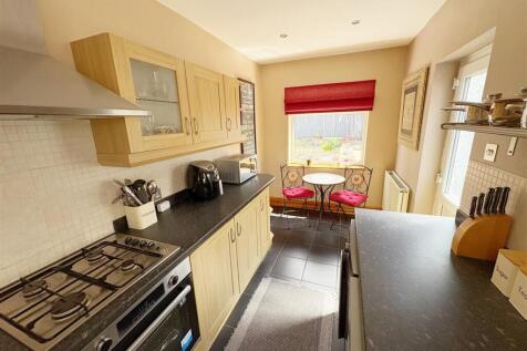 Kitchen_Breakfast room (1).jpg