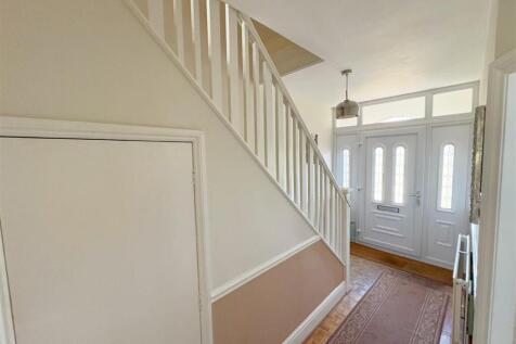 Hallway and storage .jpg