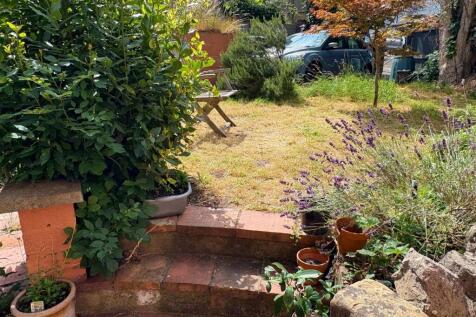 Garden 2 (1).jpg