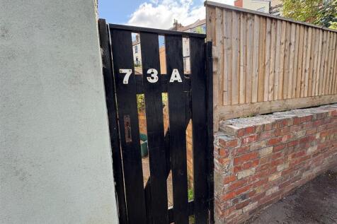 Gate.jpg
