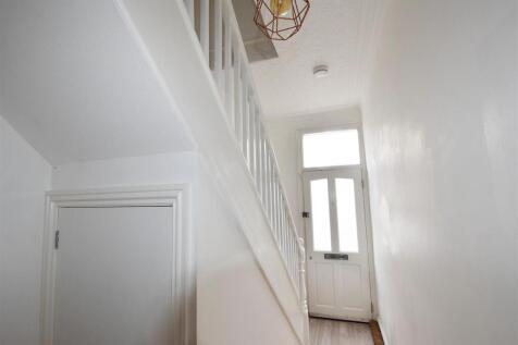 Hallway.jpg