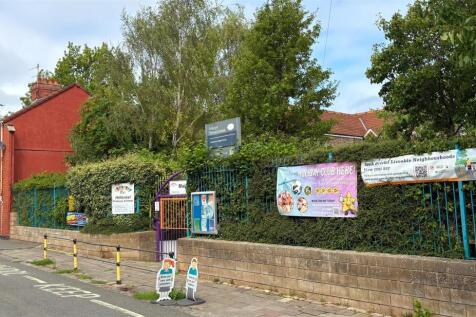 Hillcrest Primary School.jpg